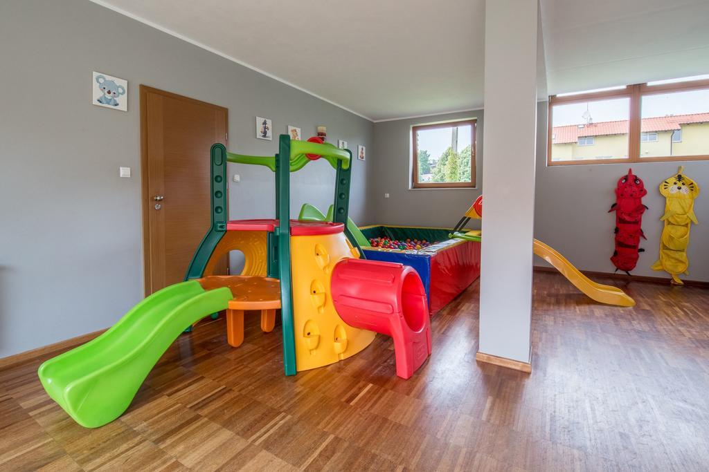 Atrium - Pokoje Studio Krynica Morska Esterno foto